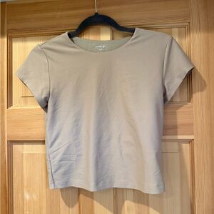 Old Navy Taupe Crewneck Short Sleeve Tee
